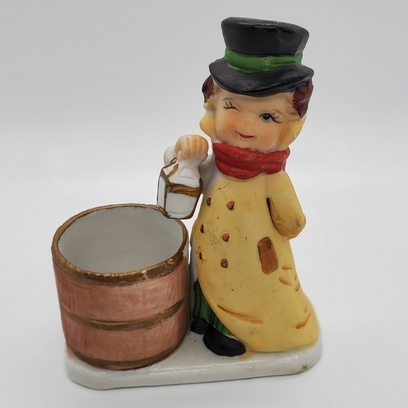 VTG Christmas Luvkins Jasco 1978 Hand painted porcelain Boy with Lantern - Picture 1 of 8